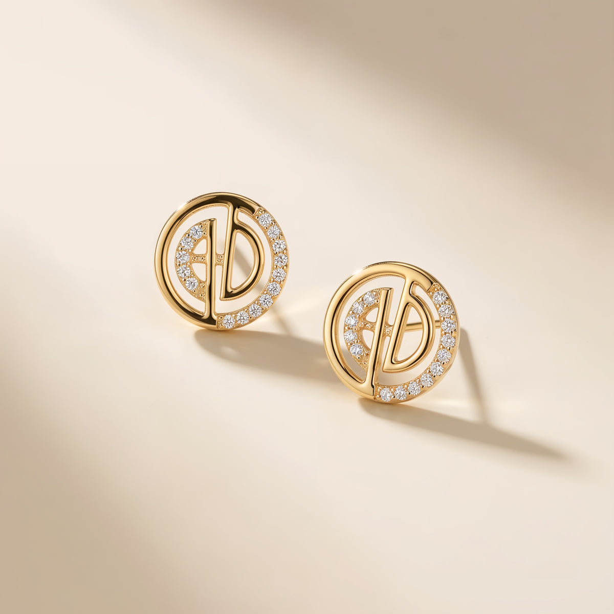Aura Circle Studs